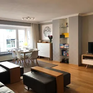 Modern At 2 Steps From Appartement